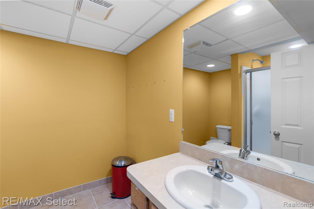 5664 Murphy Court, Warren, MI 48092 — Photo 60