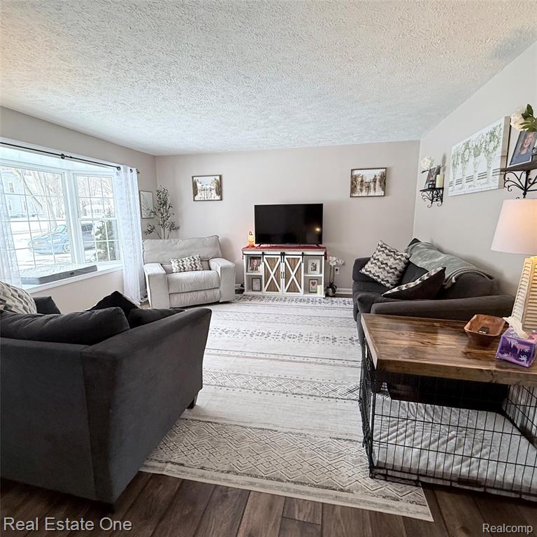 444 Riddle Street, Howell, MI 48843 — Photo 5