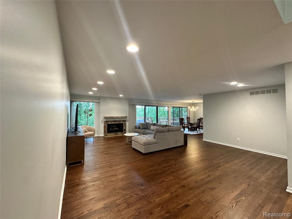 4908 Fairway Ridge Circle, West Bloomfield, MI 48323 — Photo 7