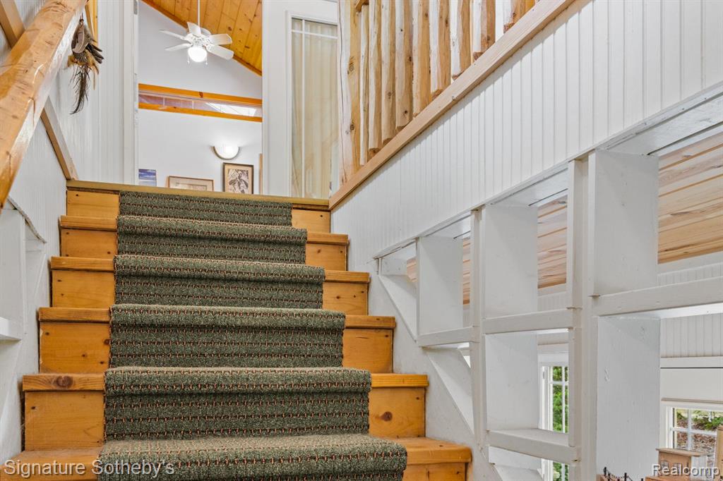 11436 Lakeview Road NE, Bear Lake, MI 49646 — Photo 13
