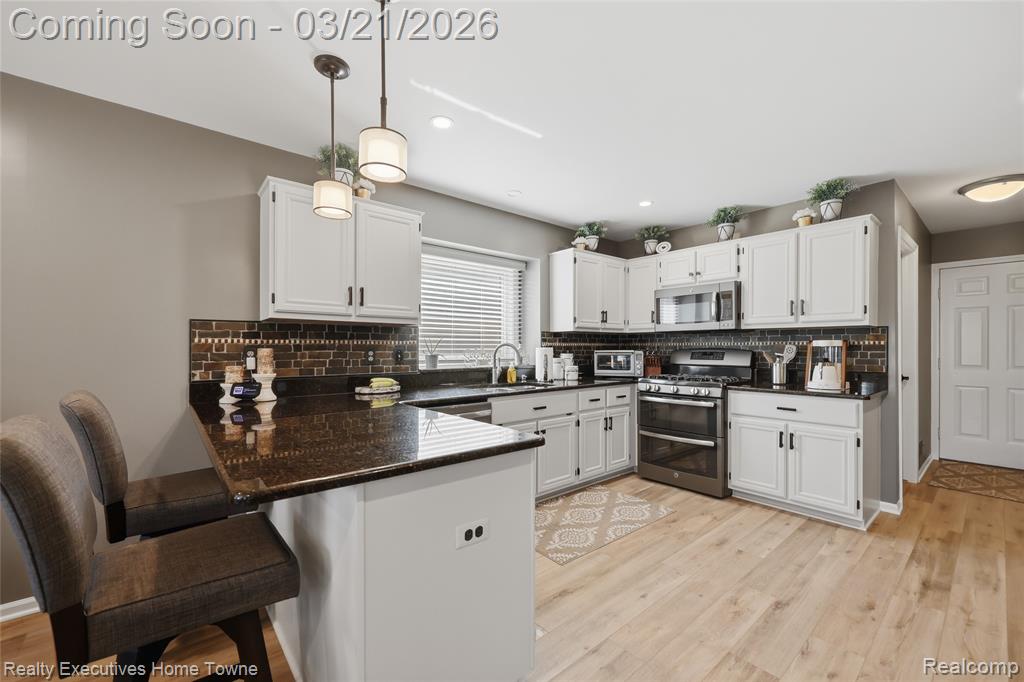 49266 Shenandoah Drive, Macomb, MI 48044 — Photo 17