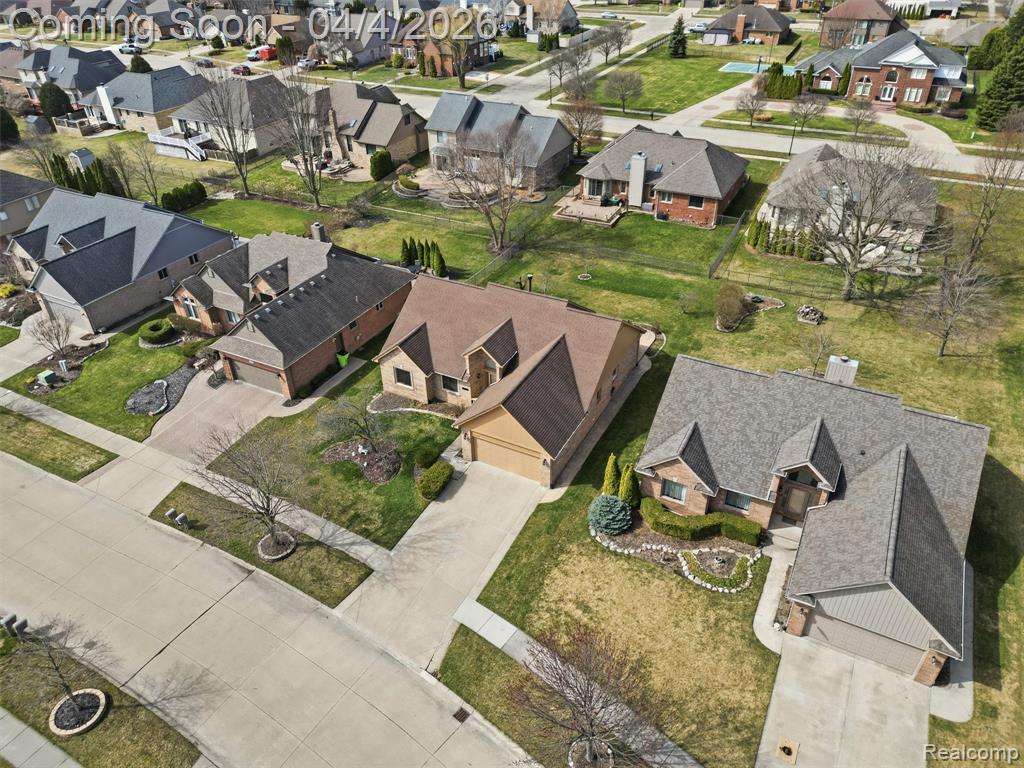 51605 Shadywood Drive, Macomb, MI 48042 — Photo 2