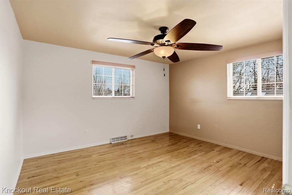 5936 Wellington Drive, Clarkston, MI — Photo 23
