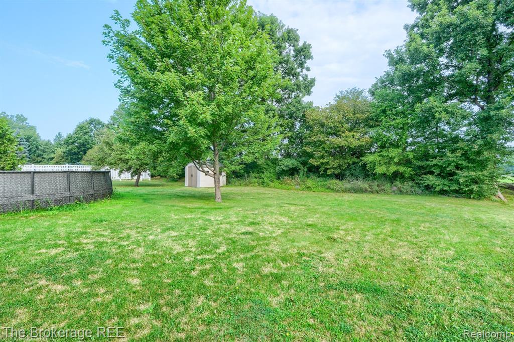 8101 BOULDER Drive, Davison, MI 48423 — Photo 10