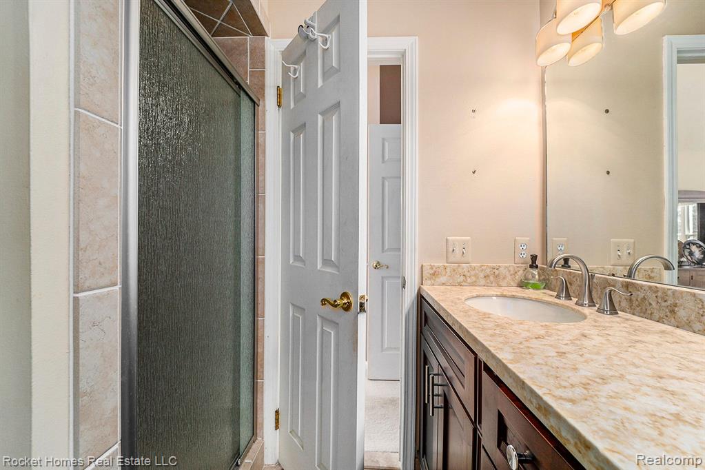 46421 SWANMERE Drive, Canton, MI 48187 — Photo 31
