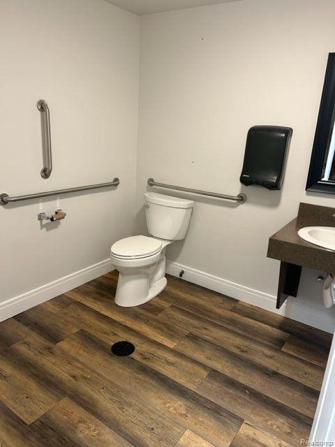 Photo 6