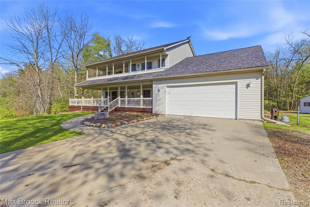3295 Burning Tree Lane, Attica, MI 48412 — Photo 3