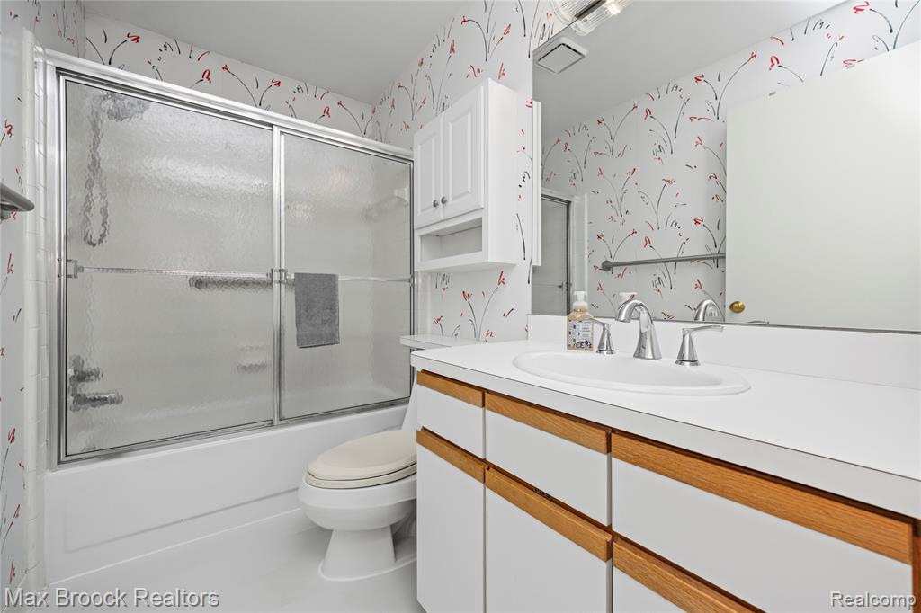 7400 Tall Timbers, West Bloomfield, MI — Photo 19