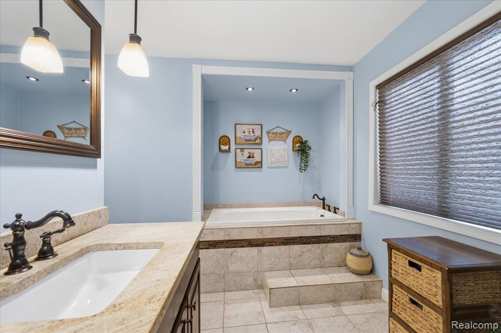 10210 Lavern Court, Clio, MI 48420 — Photo 30