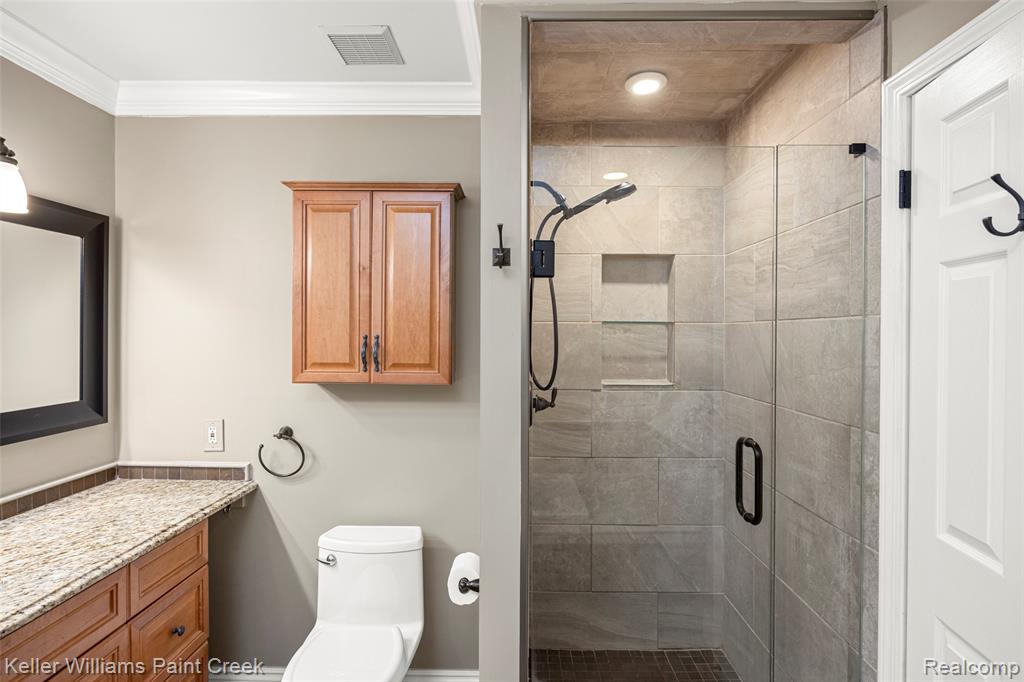 53362 Robinhood Drive, Shelby Twp, MI 48315 — Photo 26