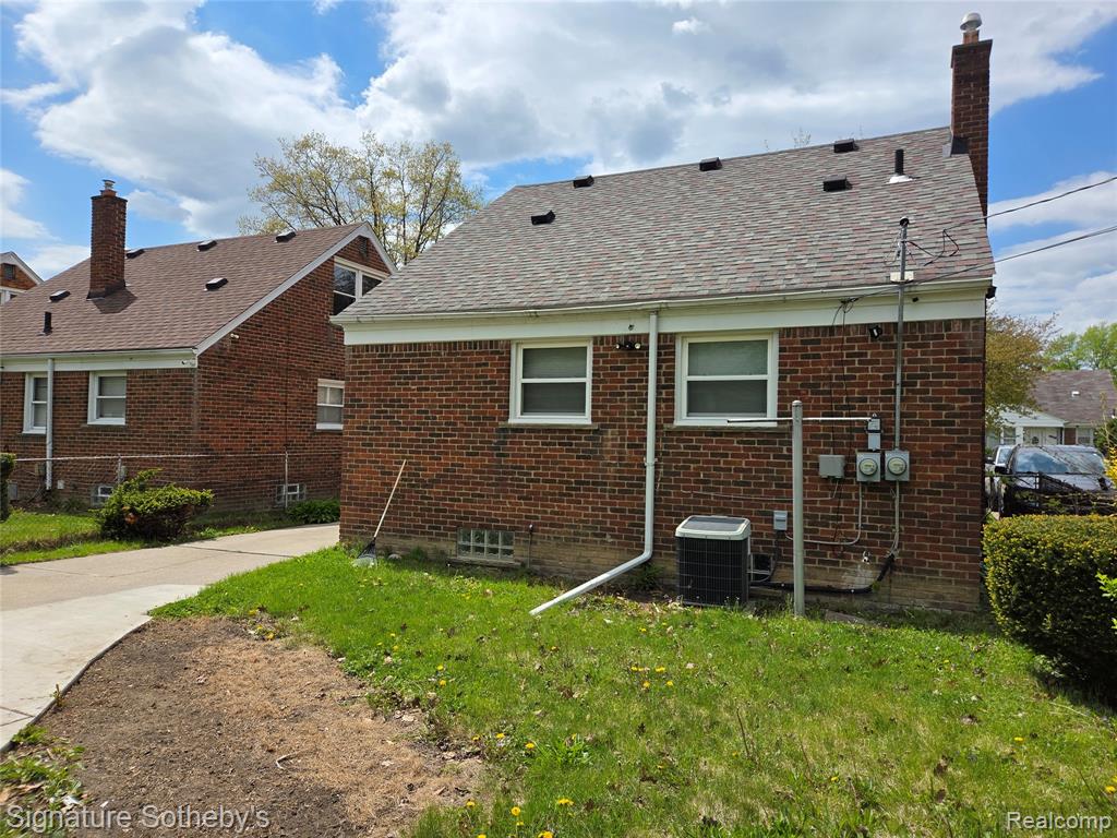 9320 Dixie, Redford, MI 48239 — Photo 19