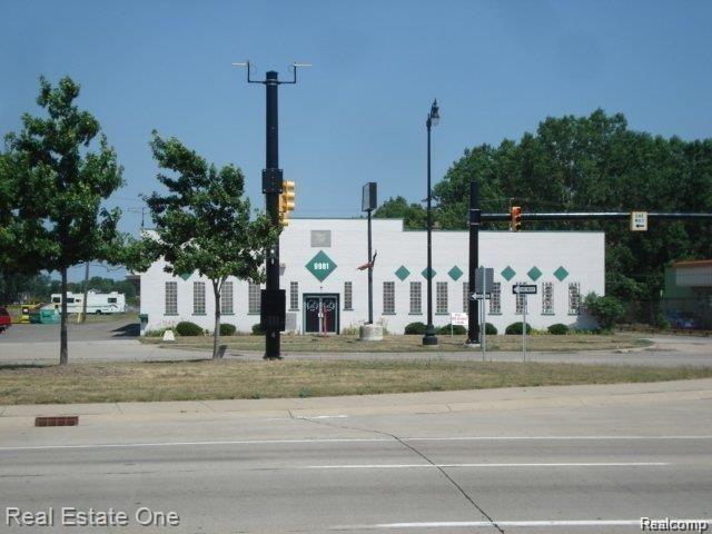 9981 TELEGRAPH Road, Taylor, MI — front exterior