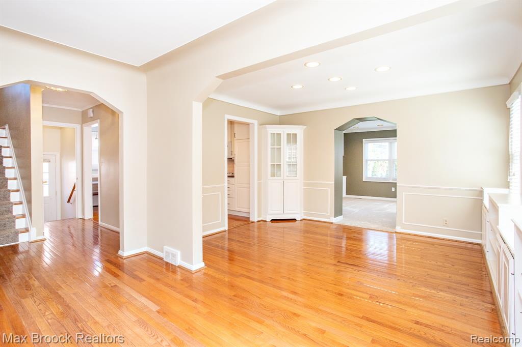 26614 Humber Street, Huntington Woods, MI — Photo 4