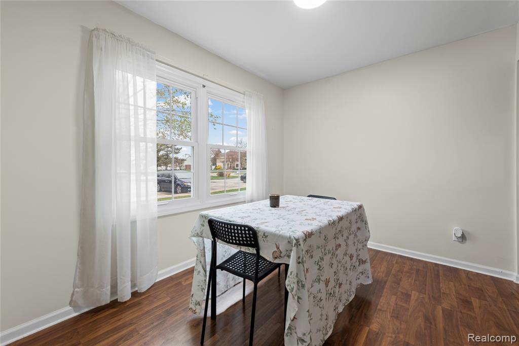 24762 Bashian Drive, Novi, MI — Photo 6