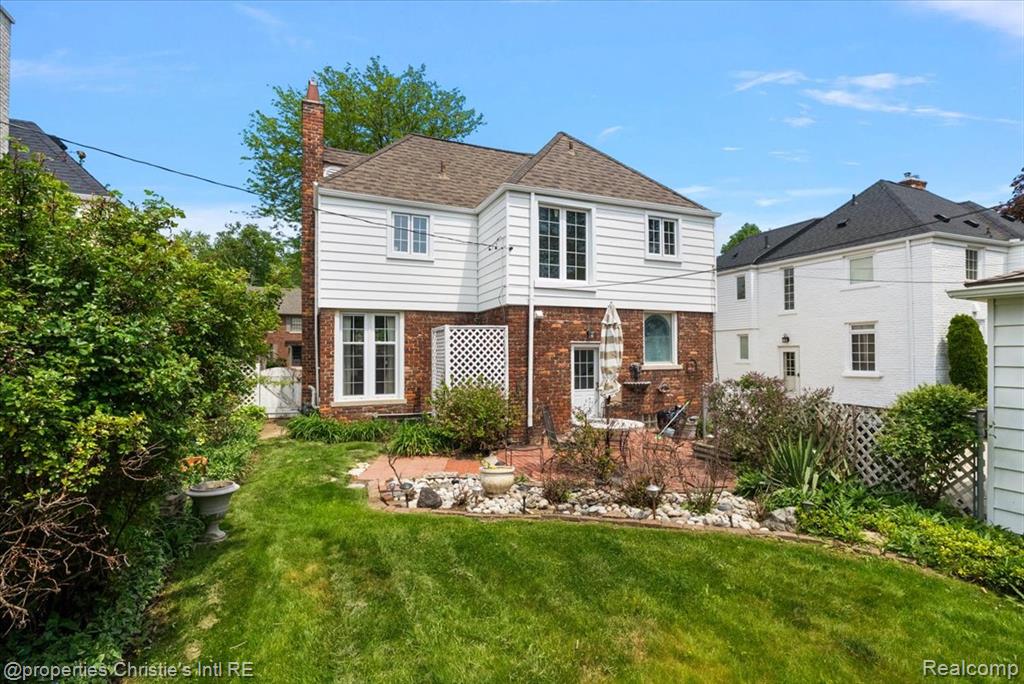 73 Meadow Lane, Grosse Pointe Farms, MI 48236 — Photo 20