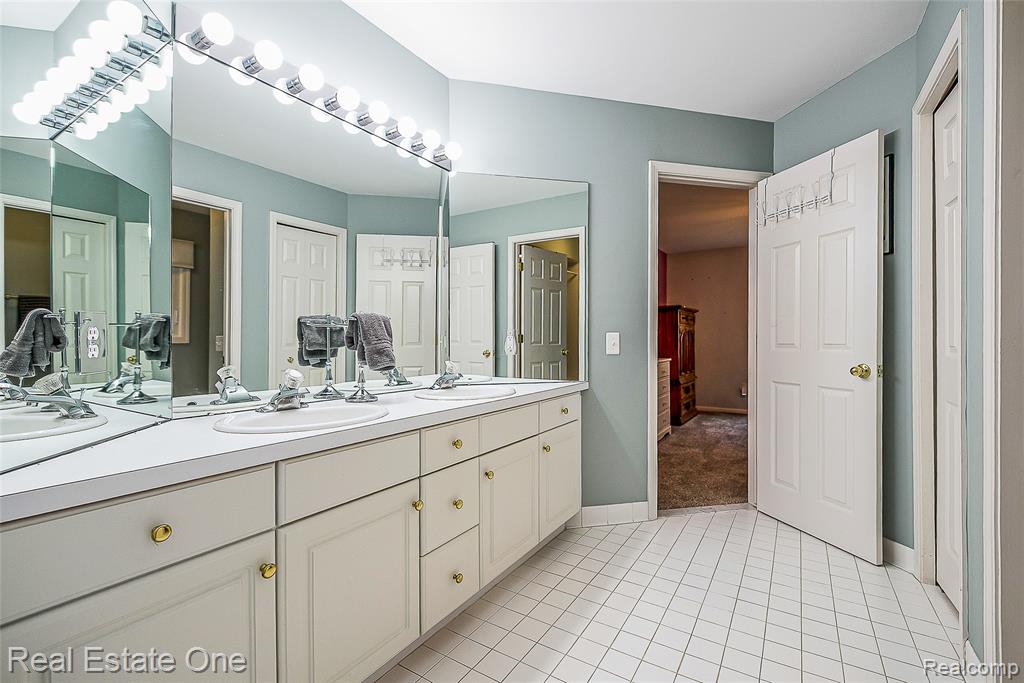 5350 Hidden Pines Drive, Brighton, MI 48116 — Photo 60