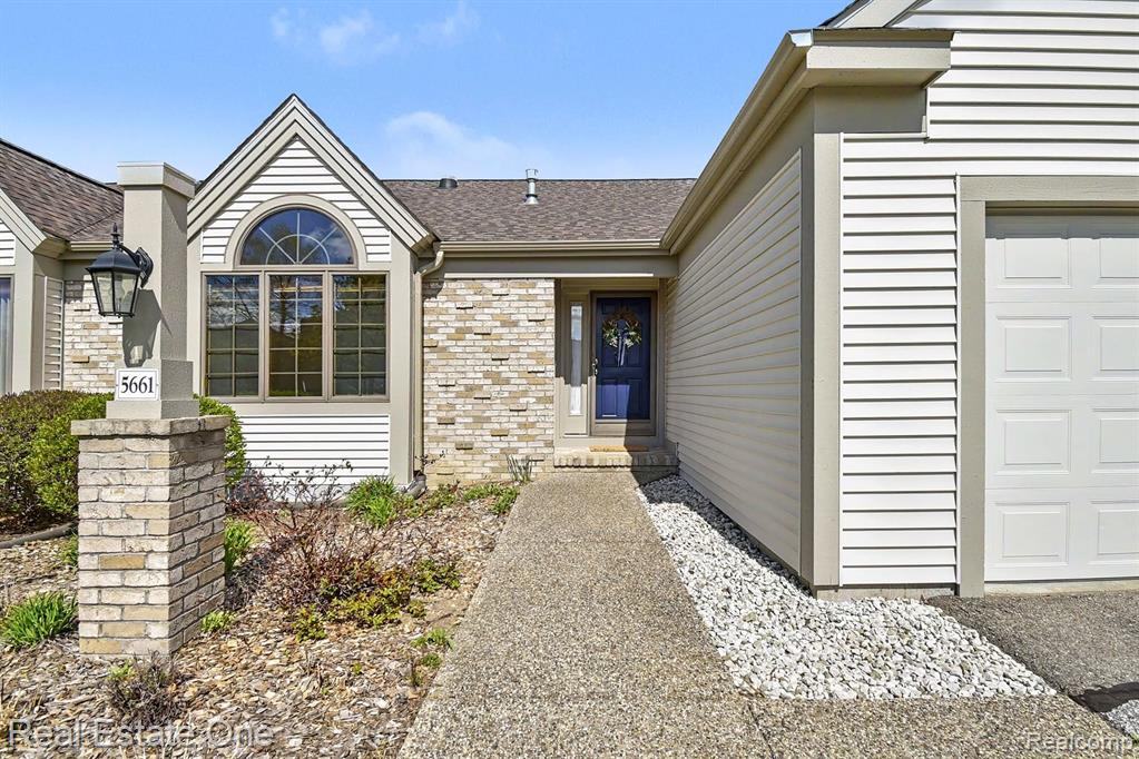 5661 Macintosh Drive, Bay City, MI 48706 — Photo 2