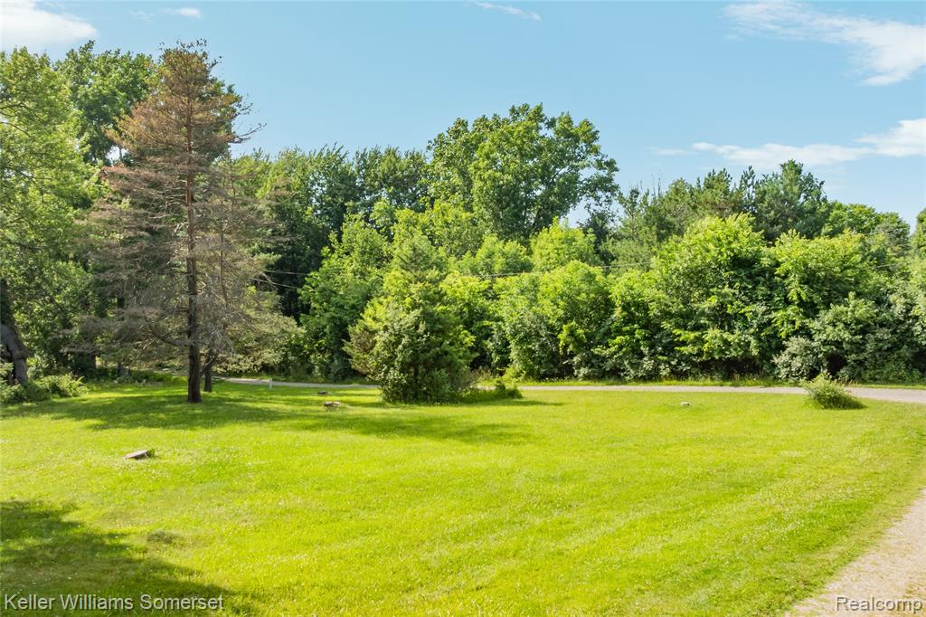 2344 Rochester Road, Leonard, MI 48367 — Photo 63