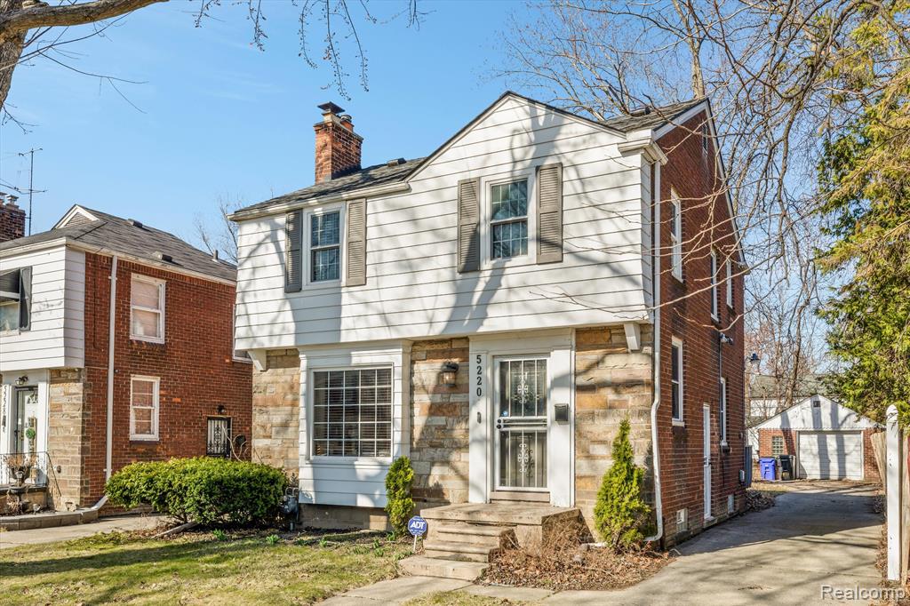 5220 LANNOO Street, Grosse Pointe, MI 48236 — Photo 2
