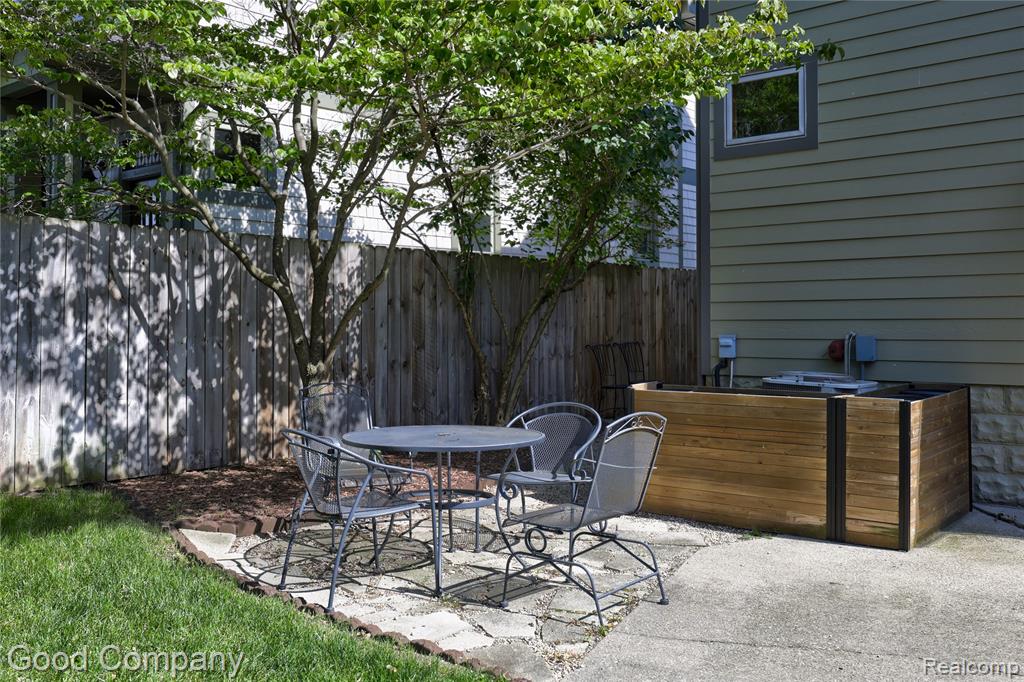 419 E 5th Street, Royal Oak, MI 48067 — Photo 71
