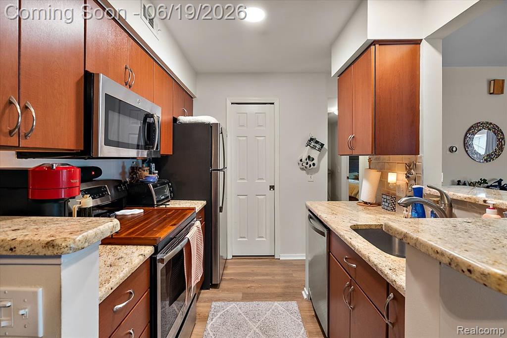 399 Spring Brooke Drive, Brighton, MI 48116 — Photo 14