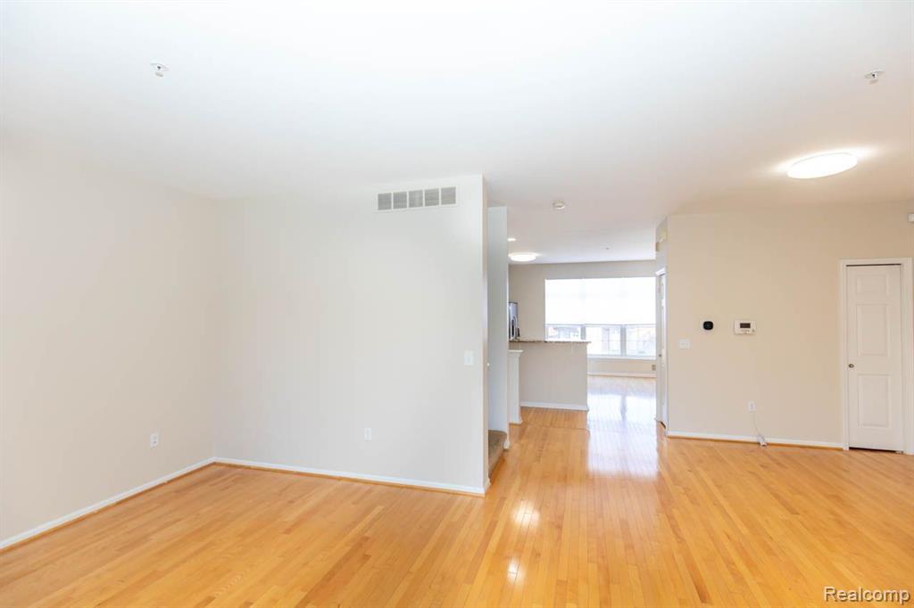 475 CHERRY ORCHARD Road, Canton, MI 48188 — Photo 21