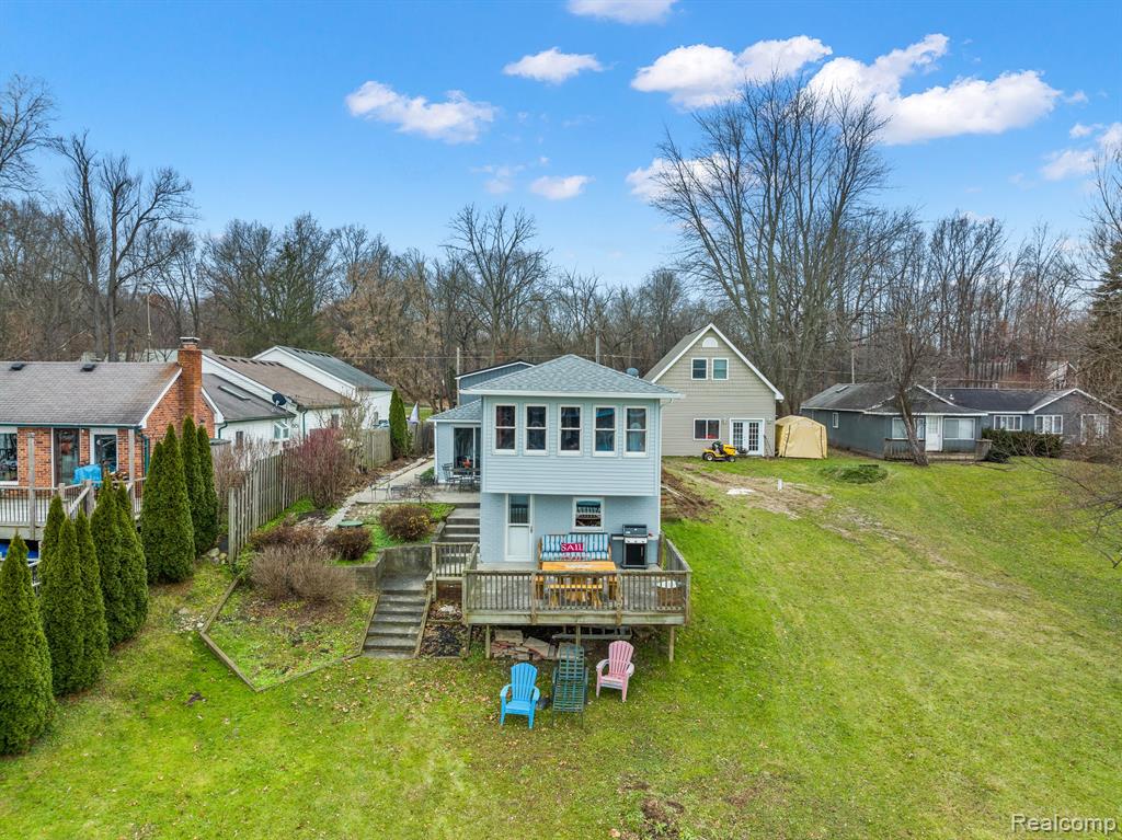 3529 Lakeview Drive, Ortonville, MI 48462 — Photo 2
