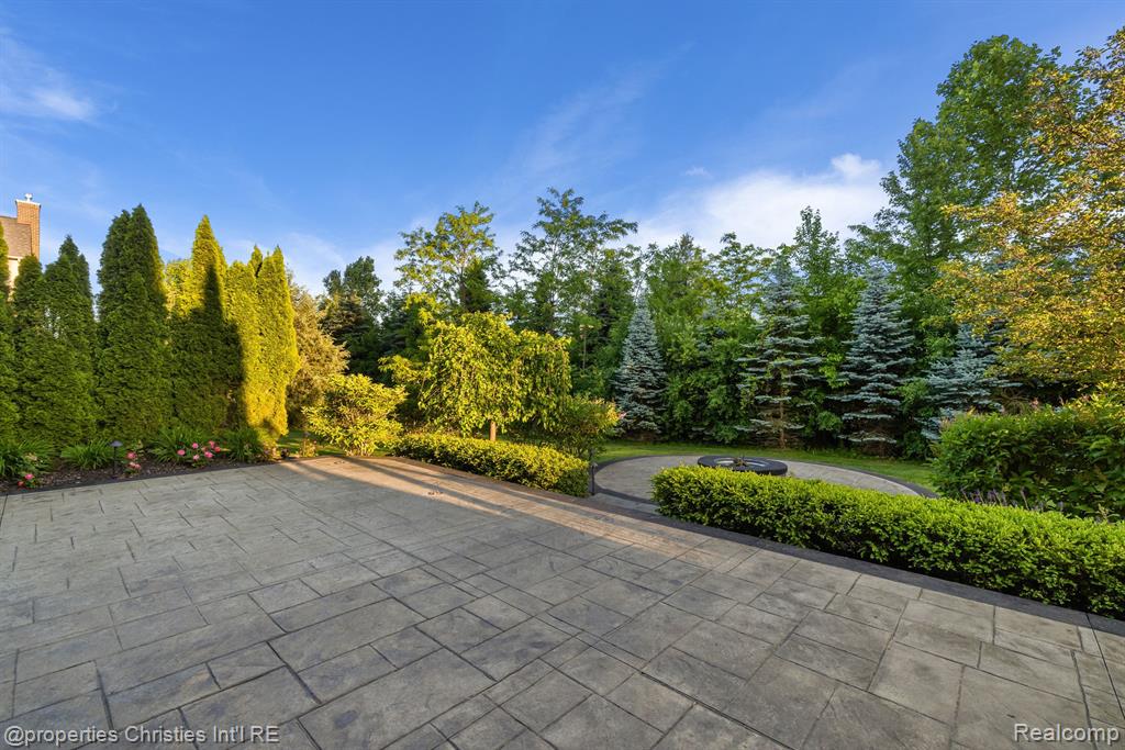 50505 BRIAR RIDGE Lane, Northville, MI 48168 — Photo 76