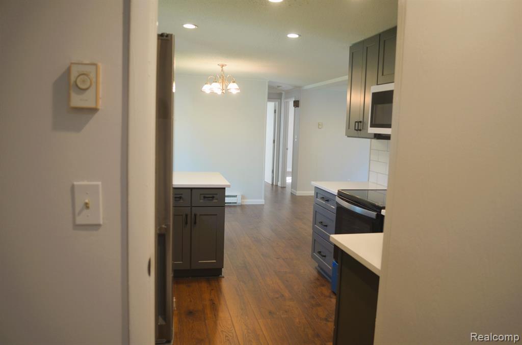 50 Mechanic Street, Oxford, MI 48371 — Photo 8