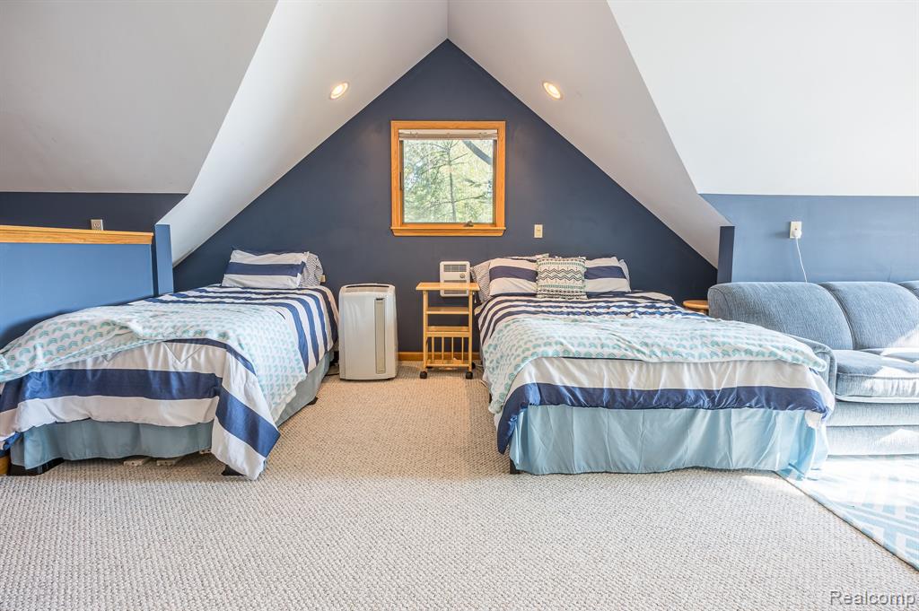 4649 Queens Way, Gladwin, MI 48624 — Photo 18