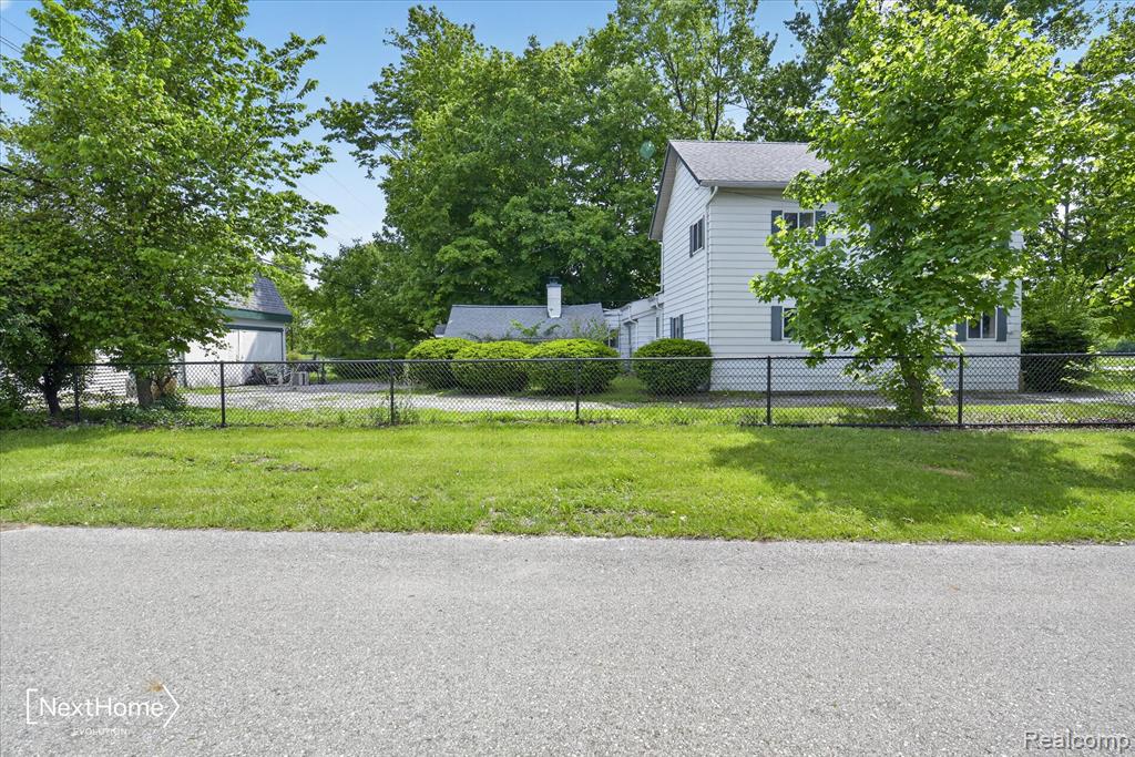 783 E Huron River Drive, Van Buren, MI 48111 — Photo 10
