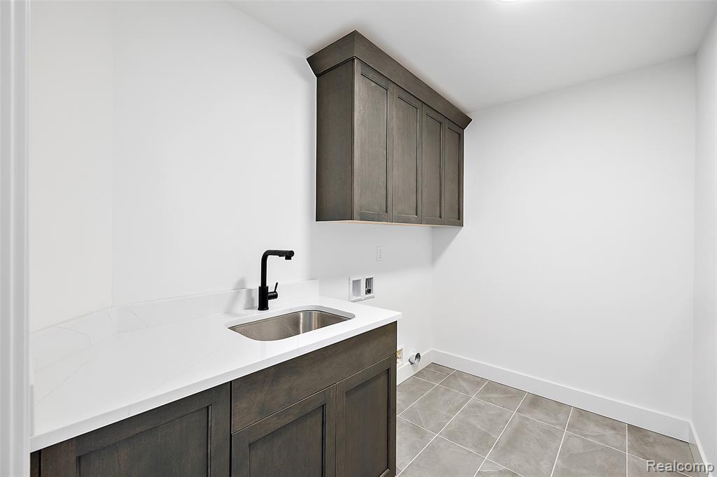 56703 Cortona Drive, Macomb, MI 48042 — Photo 39
