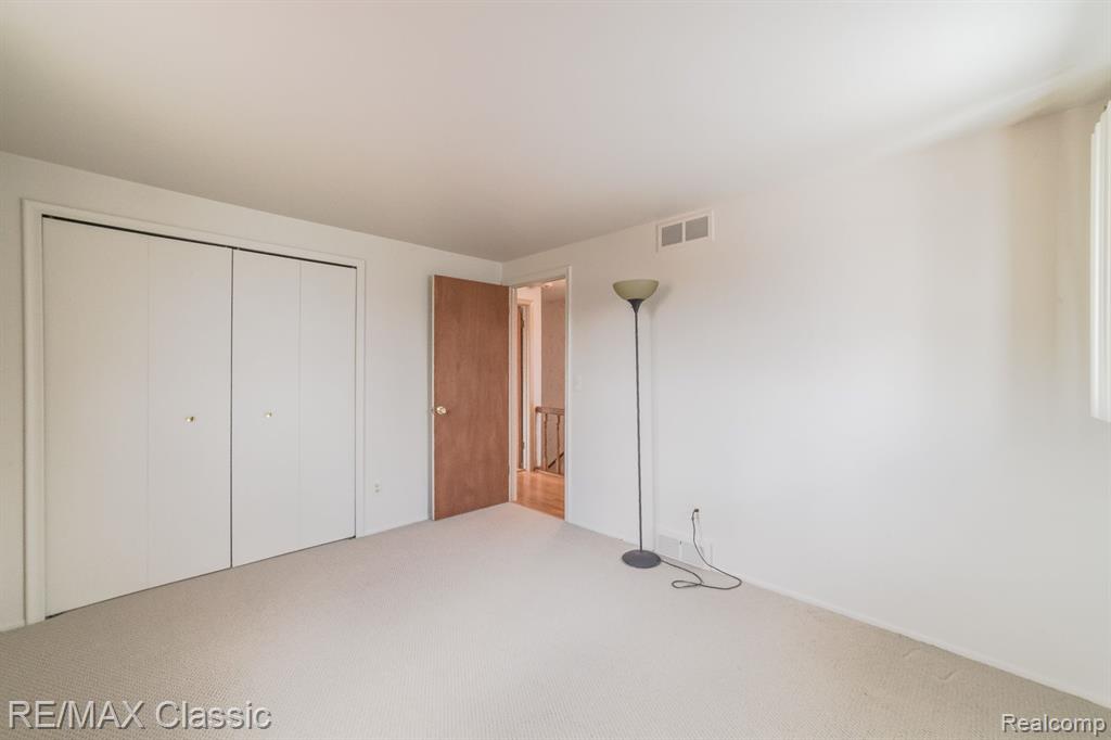 1587 Three Lakes Drive, Troy, MI 48085 — Photo 41