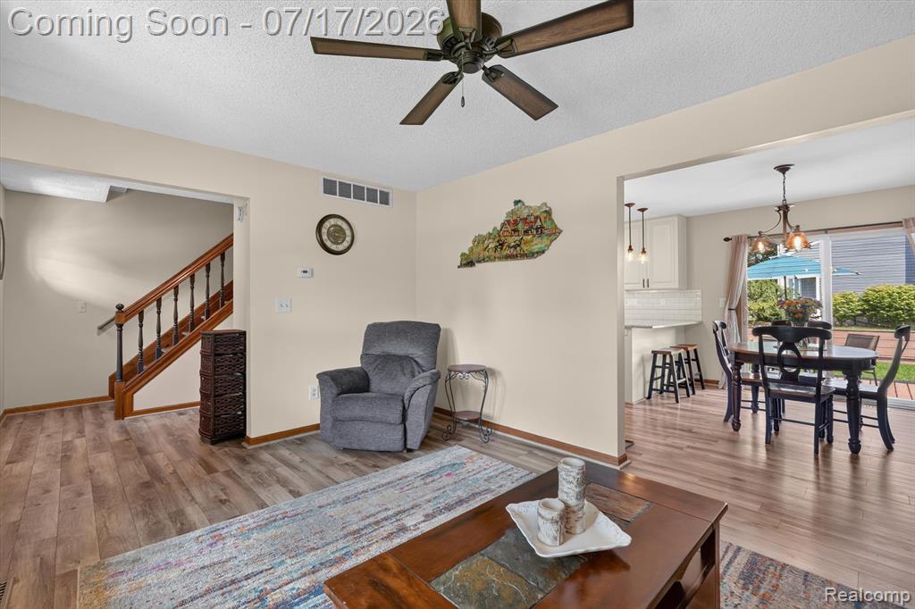 60309 Lamplighter Drive, New Hudson, MI 48165 — Photo 11