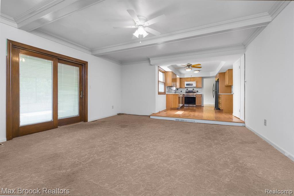5718 Marble Drive, Troy, MI 48085 — Photo 13