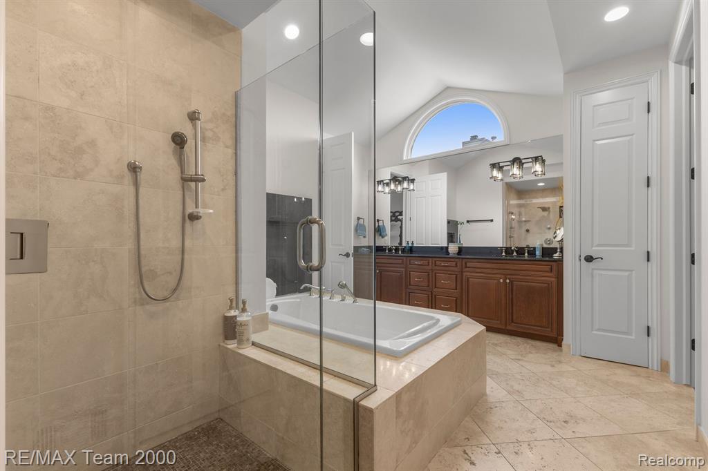 44348 CYPRESS POINT Drive, Northville, MI 48168 — Photo 32