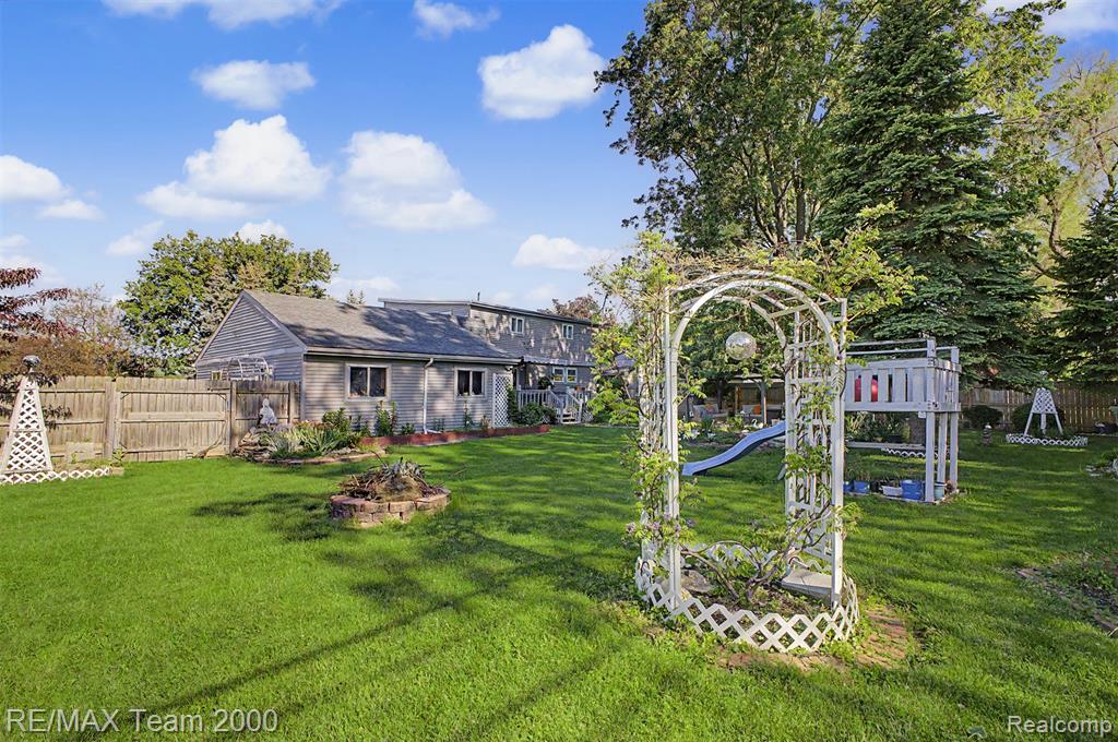 13867 Humphrey Street, Southgate, MI 48195 — Photo 46