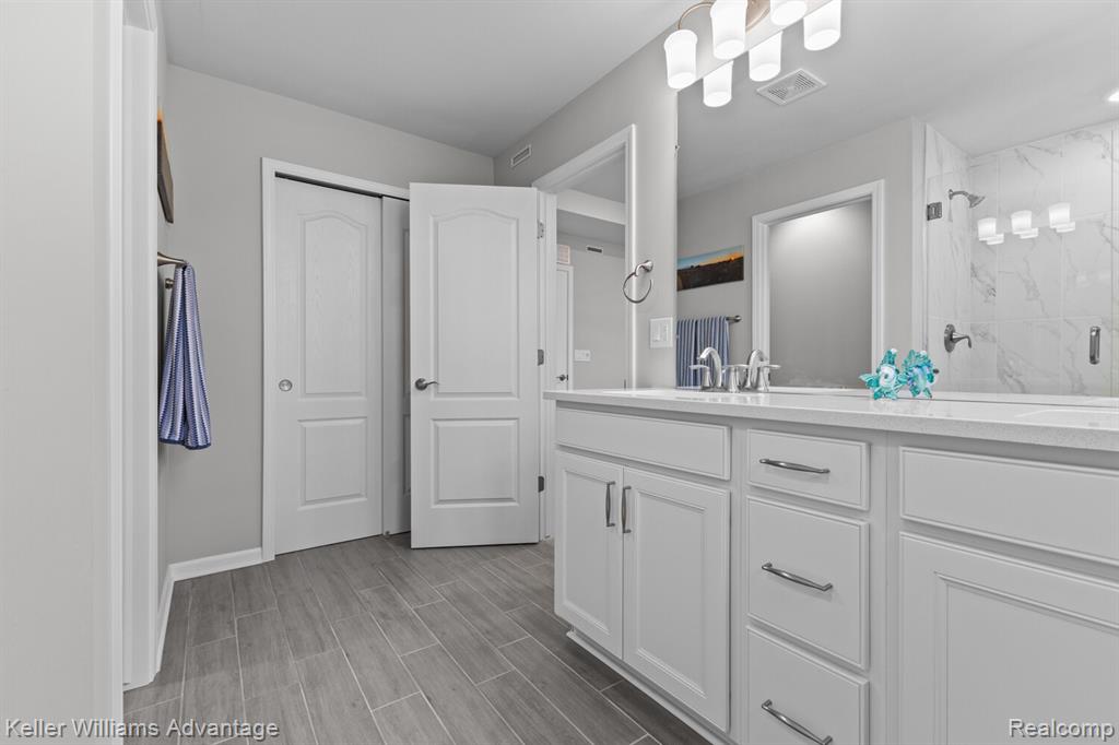836 Addison Circle, Walled Lake, MI 48390 — Photo 25