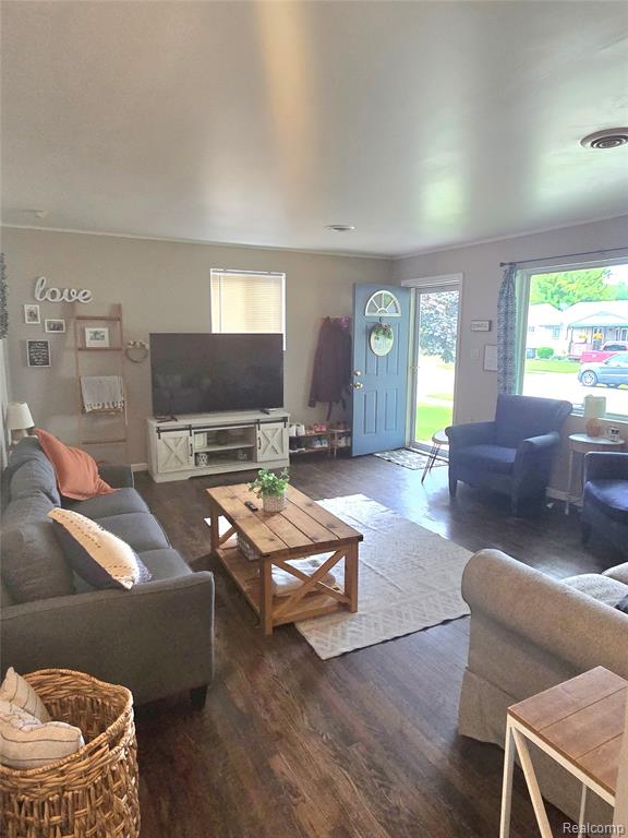 8225 Oak Street, Taylor, MI 48180 — Photo 10