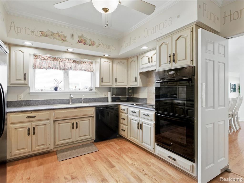 4396 Gratiot Avenue, Port Huron, MI 48060 — Photo 18