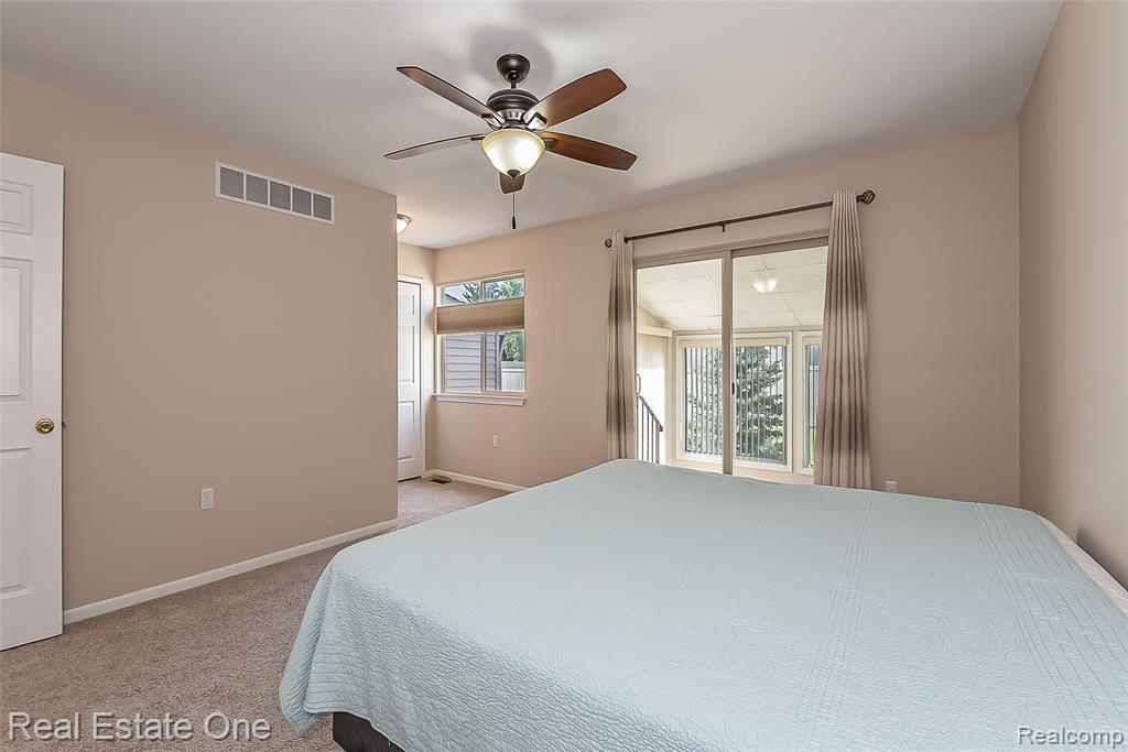 61726 VALLEY FORGE, South Lyon, MI 48178 — Photo 18