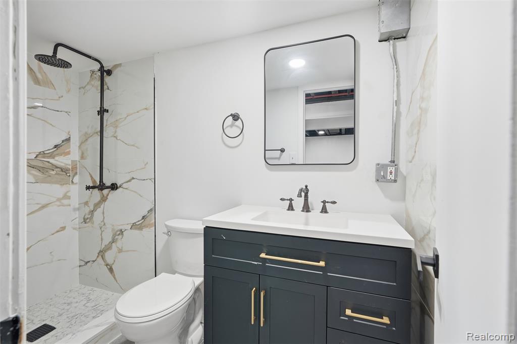 33060 Cherry Hill Road, Garden City, MI — Photo 17