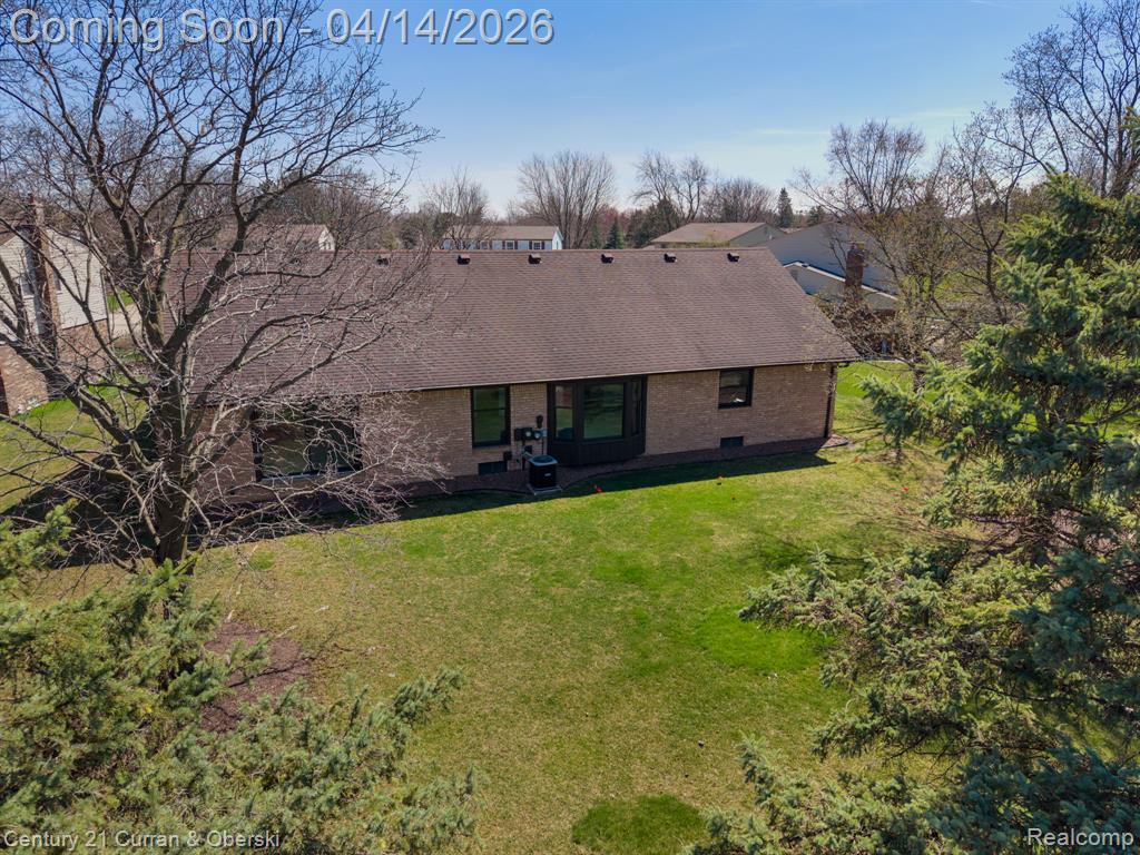 41100 White Haven Court, Northville, MI 48168 — Photo 45