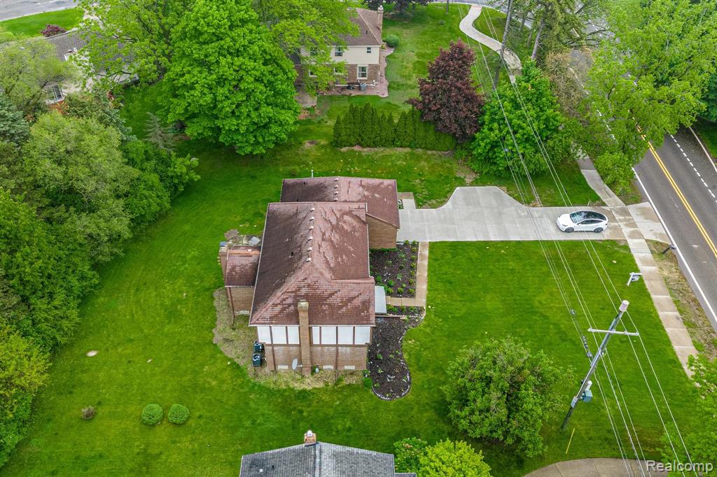4766 Quarton Road, Bloomfield Hills, MI 48302 — Photo 43