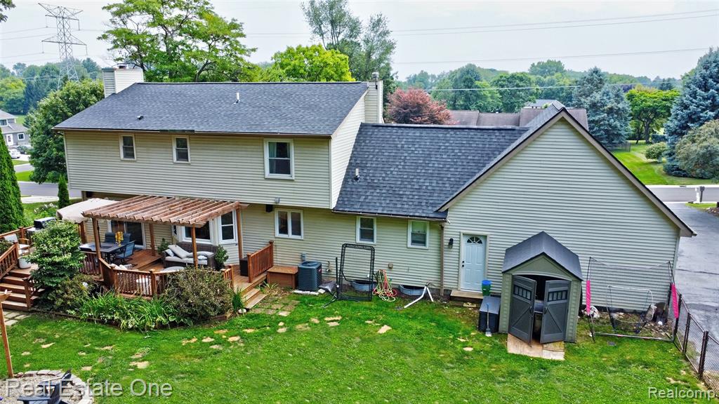 6360 Woodcrest Ridge, Clarkston, MI — Photo 63