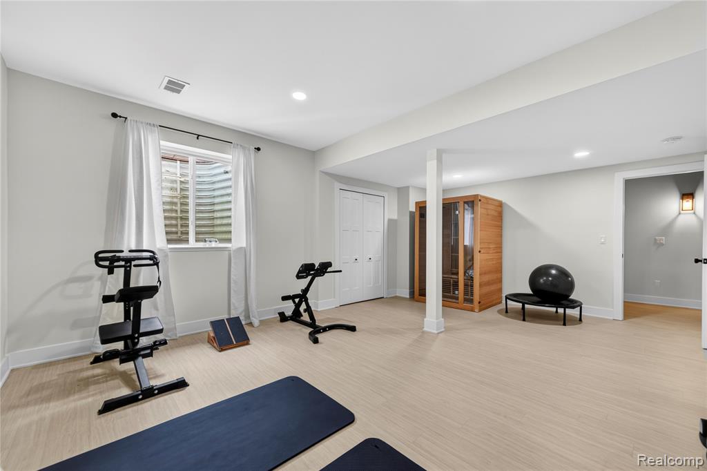 8439 Holcomb Road, Clarkston, MI 48348 — Photo 56