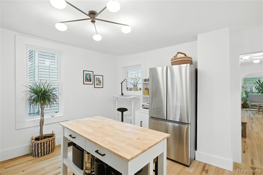 526 Notre Dame Street, Grosse Pointe, MI 48230 — Photo 18