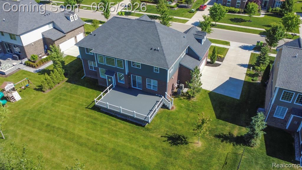 57558 Stoneleigh Drive, South Lyon, MI 48178 — Photo 77
