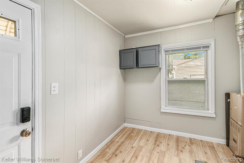 8427 Timken Avenue, Warren, MI 48089 — Photo 10