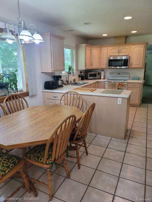 4440 Marquis Lane Lane, Bloomfield Hills, MI 48301 — Photo 53